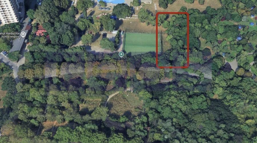 De vânzare teren intravilan de 2.677 mp zona Tineretului - zona V