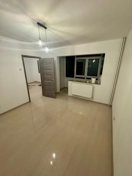 PODU ROS - CANTEMIR - 3 CAMERE - ETAJ 1 - BLOC FARA RISC - RENOVAT TOTAL!!!