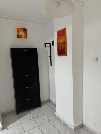 Apartament cu 3 camere, zona Pacurari - Arcu