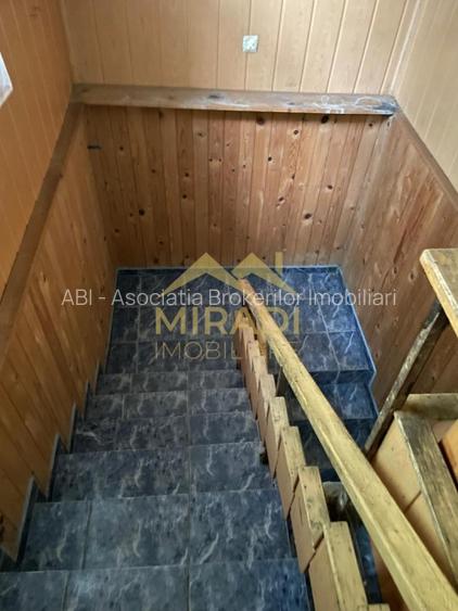 Vanzari Case / Vile SINAIA - 10