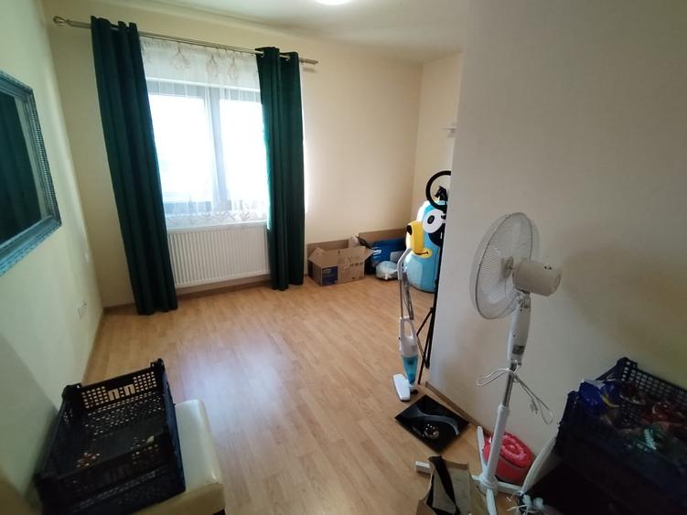 Spatiu de inchiriat- Valea Adanca - Str Bazei 161002