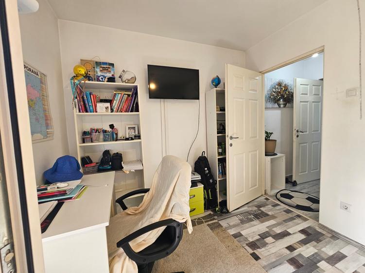 Apartament 2 camere, renovat integral, zona Gojdu