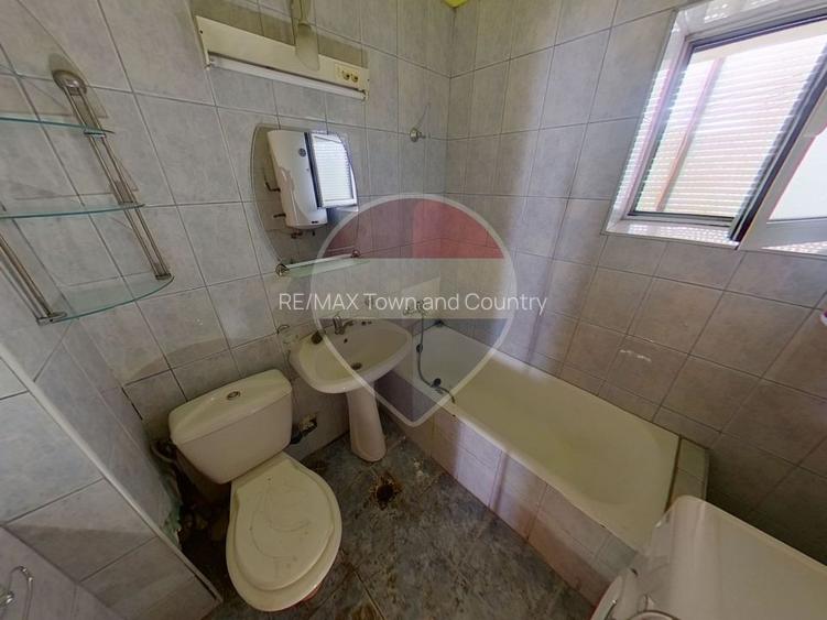 Apartament cu 4 camere de vânzare-102 mp utili