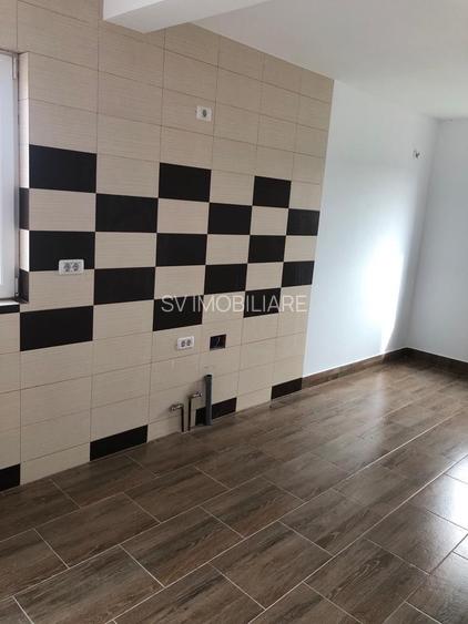 Comision 0 - Casa cu spatiu comercial si teren de 2877 m2 in Glimboca - 3