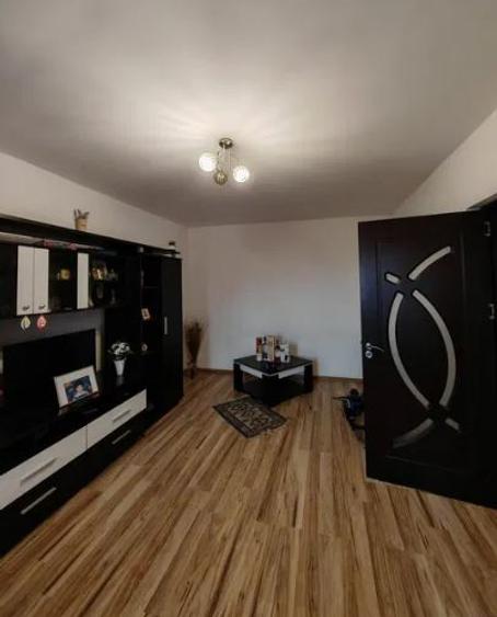 Apartament 2 Camere,Titan,Metrou,Parc IOR,bl.1981,reabilitat,et.4/10,DECOMANDAT