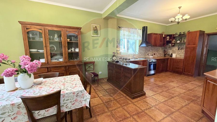 Vânzare vilă 270 mp utili și teren 1.110 mp, Galați Central - 13