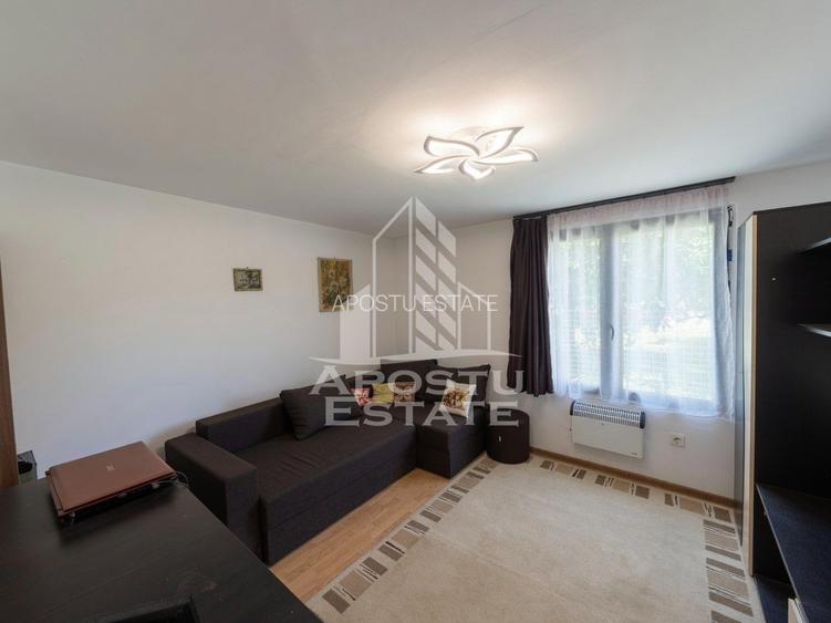 Casa + constructie moderna,de vanzare,2 locuinte,teren 2298 mp Giulvaz - 10