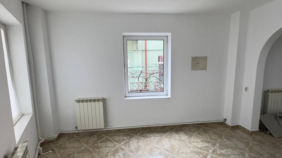Vila cu 4 camere D+P+1 | Piata Unirii | Bd. Marasesti | 2 locuri parcare