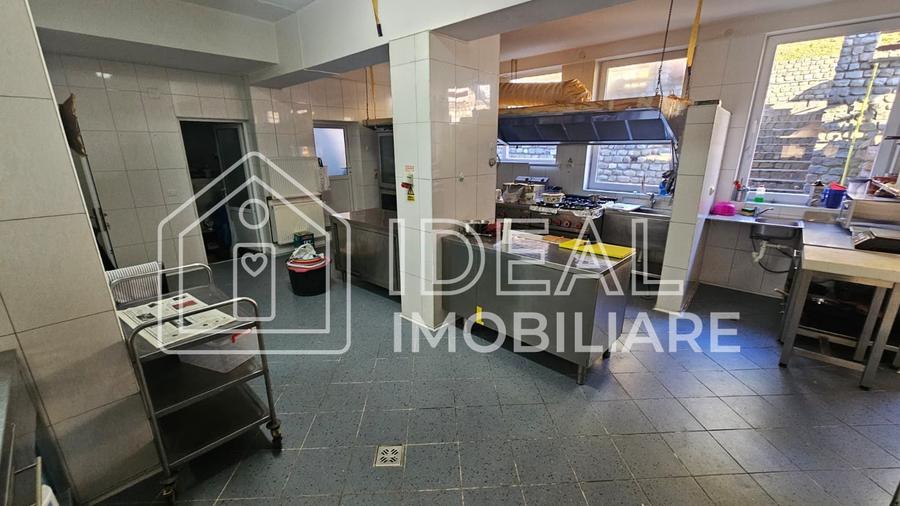 Complex turistic complet funcțional | Piscină, restaurant, 1.800 m