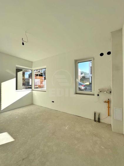 Casa tip Duplex ,zona Narciselor