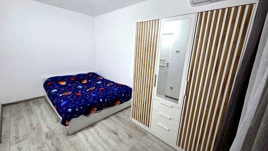Apartament de vanzare cu 2 camere si balcon in zona Rahovei