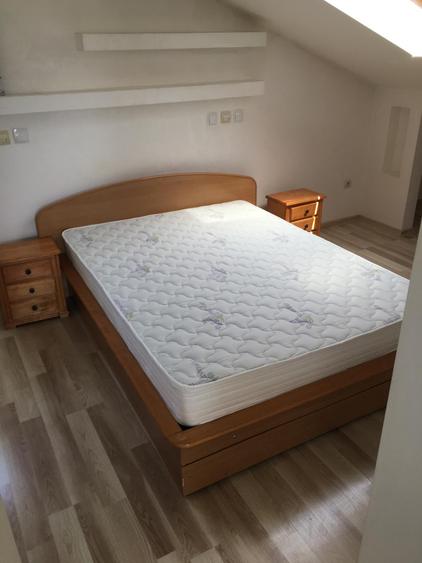 Apartament in mansarda - Damaroaia