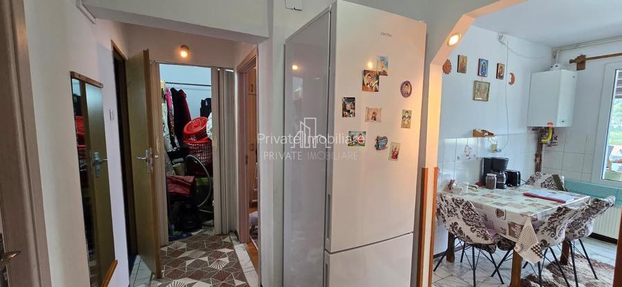 Se vinde apartament cu 2 camere, zona Mihai Viteazu - 4