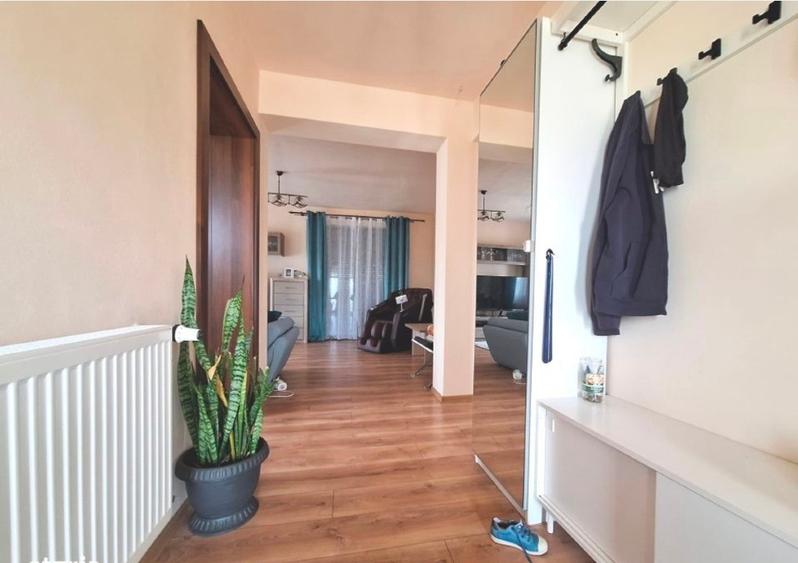Proprietar , casa individuala  de vanzare / schimb