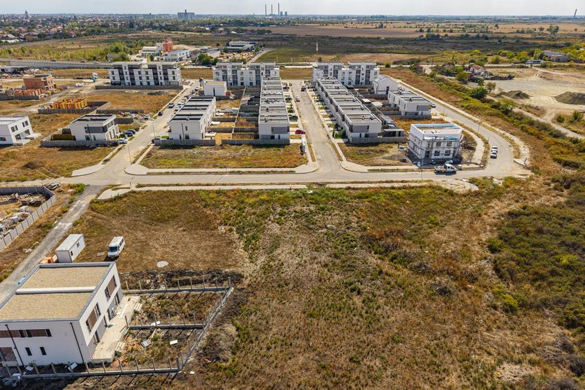 Teren pt duplex in Mehala cu autorizatie si proiect, strada asfaltata|Comision 0