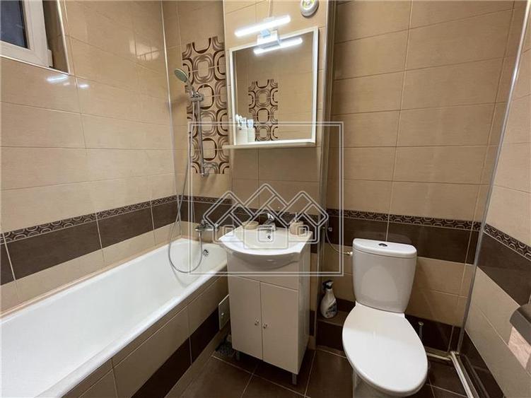 Apartament 2 camere de închiriat, 65 mp, etaj 1, lift - Hipodrom