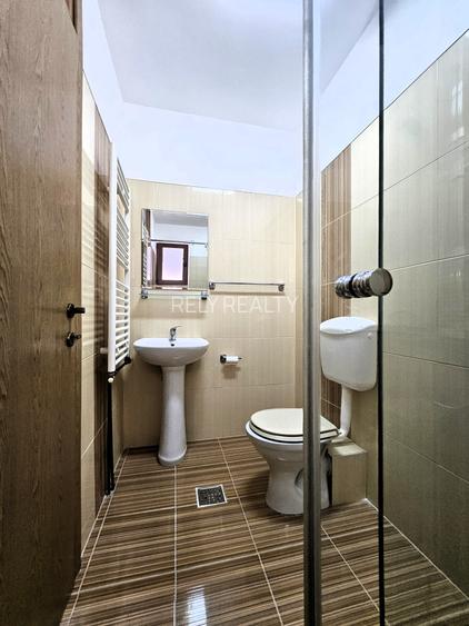 Inchiriere apartament 4 camere / vila / Giulesti / Intr. Pinului / curte  54 mp - 8