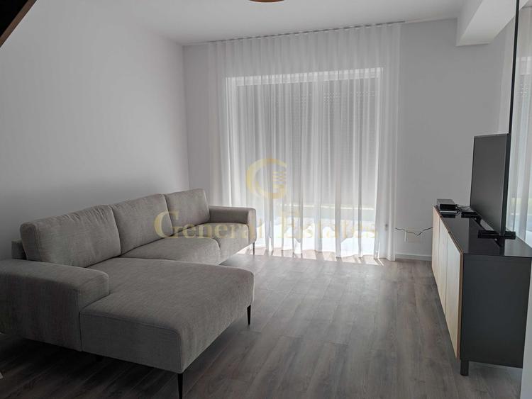 PRIMA ÎNCHIRIERE: Duplex Nou 4 Camere Râșnov – View Cetate, Parcare