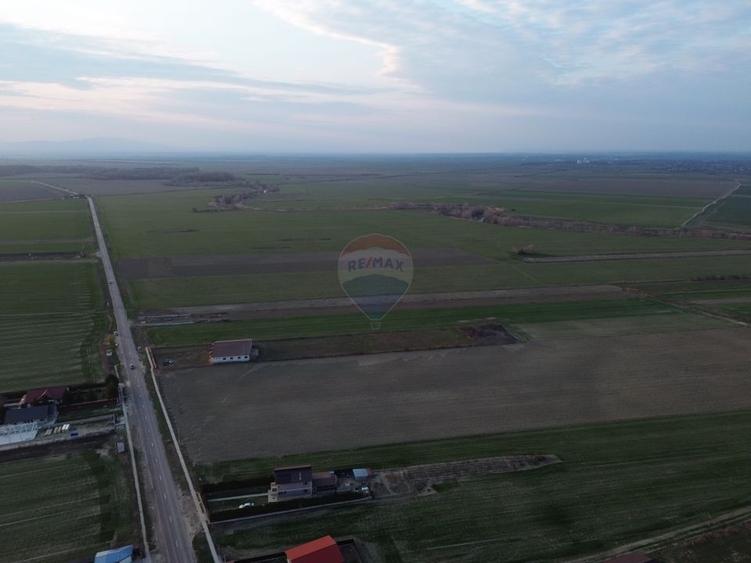 Teren 12,360mp Botarlau / Strada Unirii