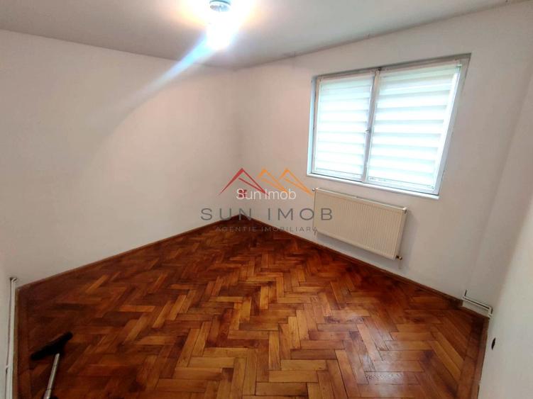 Apartament 3 camere - parter, Piața centrală - Câmpina - 69500 EURO - 4