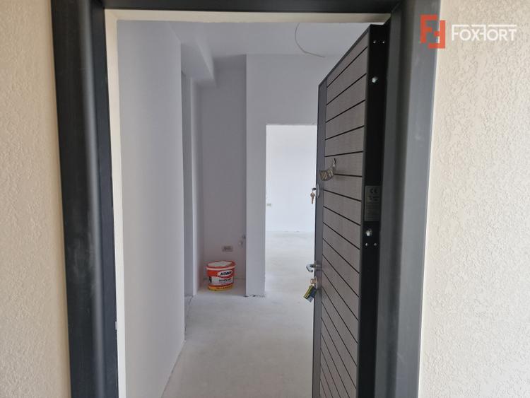 Duplex de vanzare cu 3 camere si teren de 309 mp - Recas