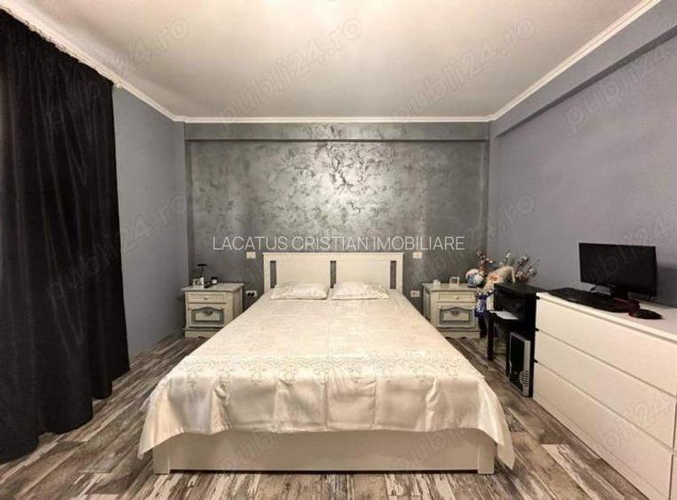 VILA UNICAT ULTRALUX P+1 +CASA CU TEREN 1412MP ZONA PALAZU MARE - 6