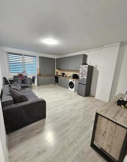 Apartament 2 camere, 52 mp, balcon, parcare, bloc nou