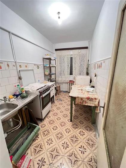 Apartament 2 camere, parter, zona centrala, fara imbunatatiri