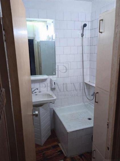 LIPOVEI - 3 CAM - DECOMANDAT - 2 BAI - 2 BALCOANE - CENTRALA-