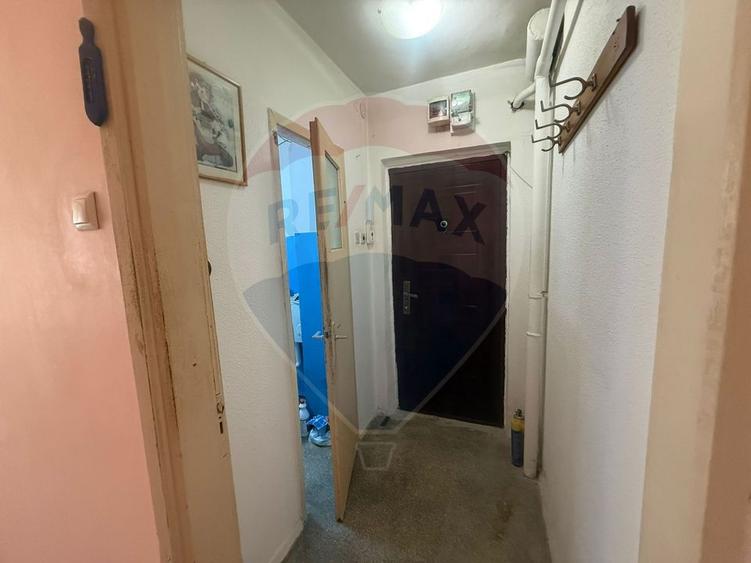Apartament cu 2 camere de vânzare în zona Valea Rosie