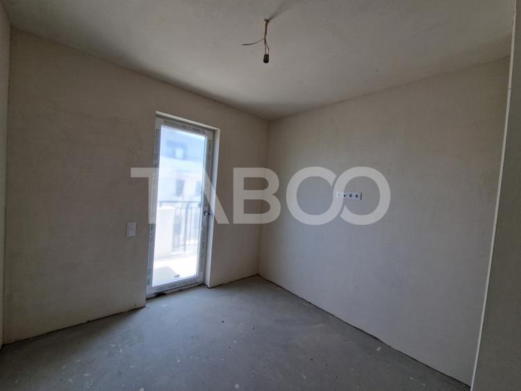 Apartament cu orientare SV 70 mpu 3 camere 2 bai bloc cu lift Turnisor