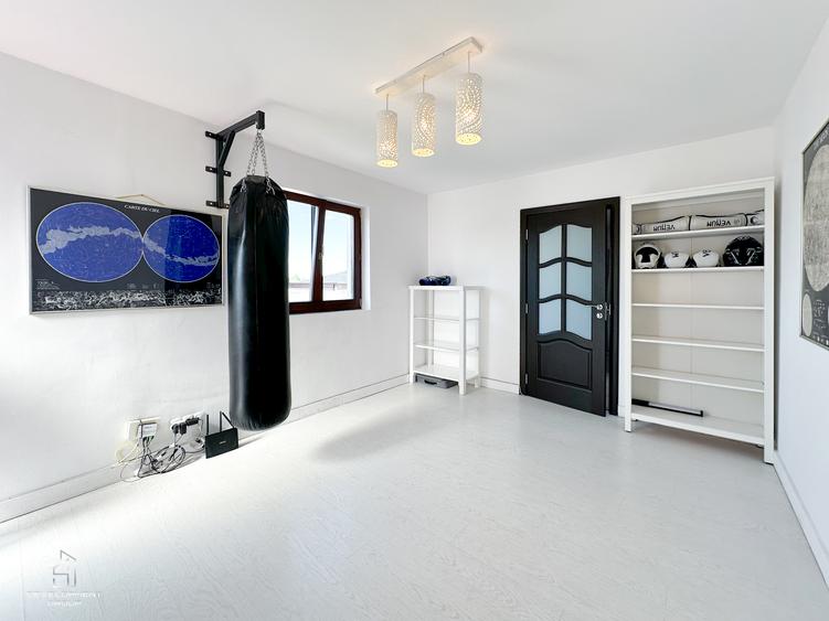 Vila individuala 7 camere - S+P+1+M | 290 mp utili | Teren 500 mp | Pipera