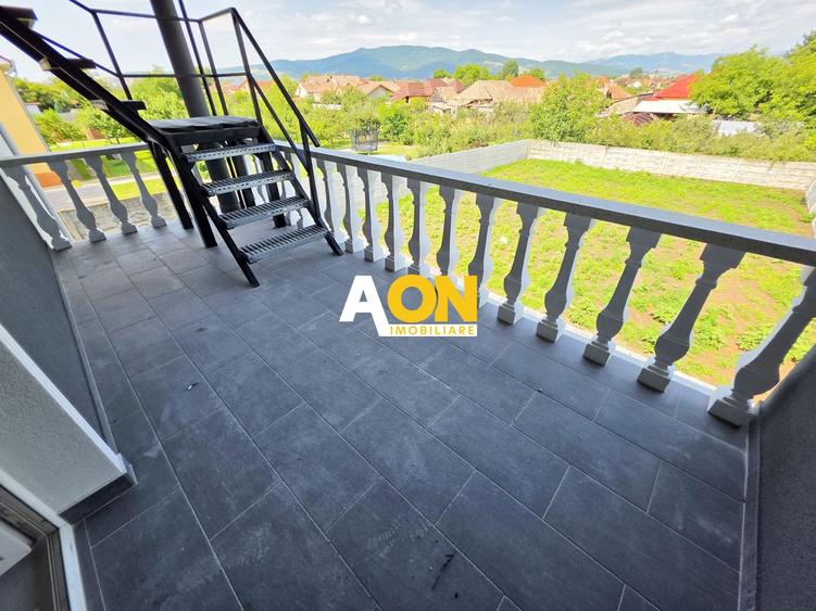Apartament tip duplex, D+E, 5 camere, la cheie, 450 mp teren, Barabant