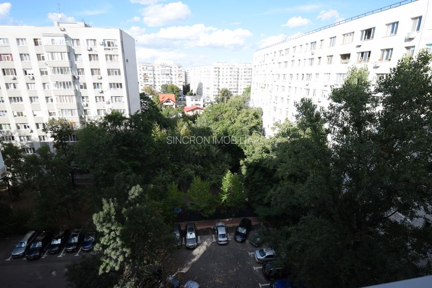 3 camere decomandat, 74 mp, metrou 1 Decembrie 1918 - 20