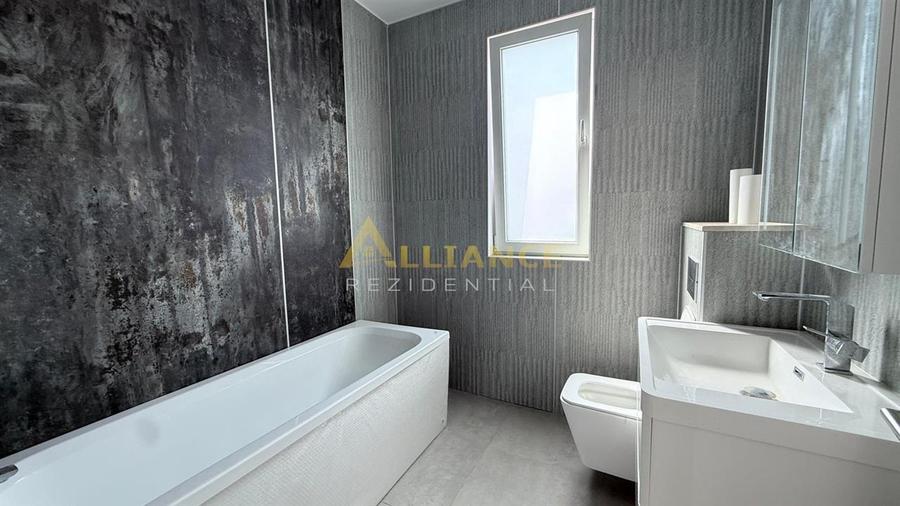 Duplex - 5 camere - 3 bai - 304 mp teren la intrare in comuna Berceni
