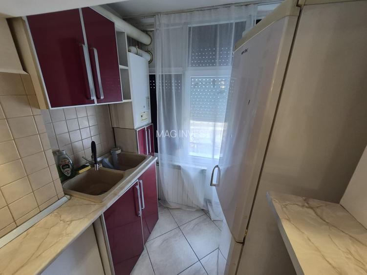 De inchiriat apartament cu 3 camere, etaj 3, Micro 16, 450 euro - 4