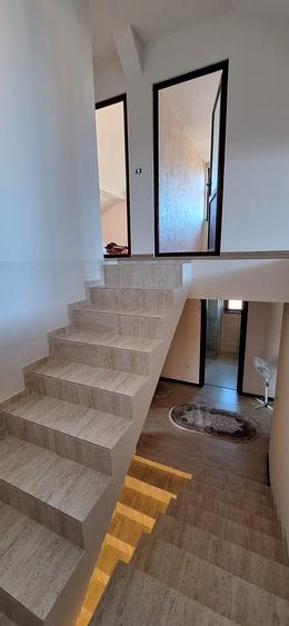189500 euro!!!Comision zero. Duplex P+1E Giarmata de vanzare sau schimb