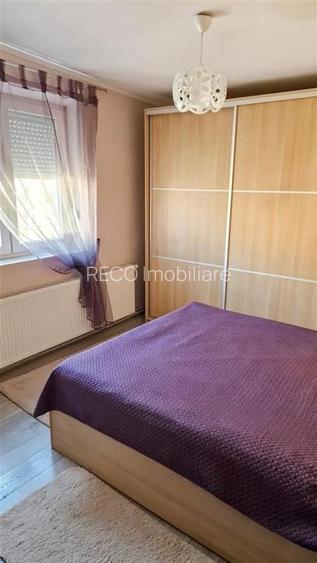 RECO Apartament 3 camere zona centrala - 6
