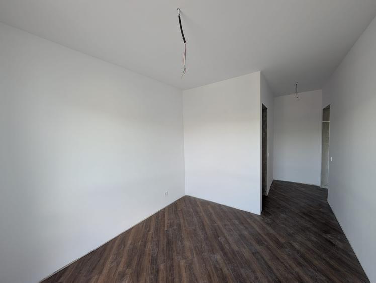 Apartament 3 camere, 70mp utili, 2 bai, finisat, lift, zona Tineretului Floresti
