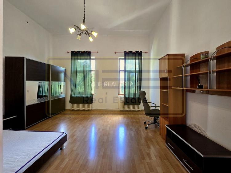 Copou - Bibliotea Centrala- - 10 min Univ. AL. I. CUZA - 3 camere - 16