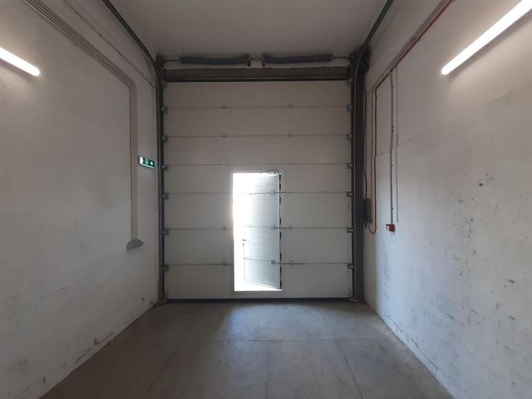 Hala 1336mp, in Pipera, in apropiere de giratoriu