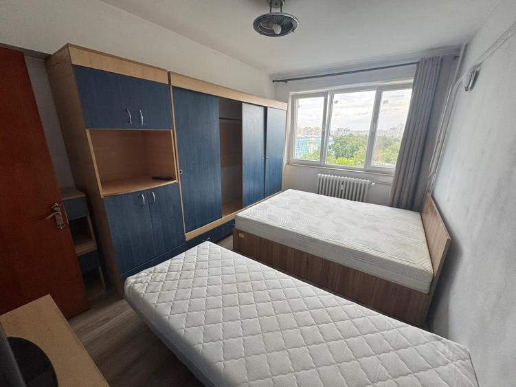 Apartament de 2 camere Mihai Bravu - Decebal - Piața Muncii (cu loc de parcare)