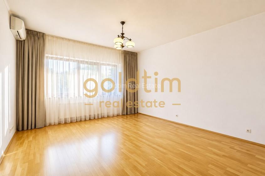 NOU!!!SUPERB/ VILA INDIVIDUALA/GARAJ/ CURTE GENEROASA/GRDINA MATURA/BANEASA - 42