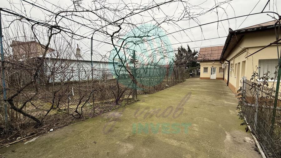 Casă parter + 1100 mp teren în Popești-Leordeni