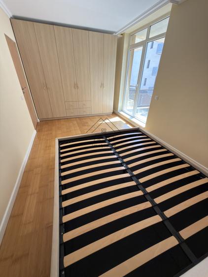 Apartament 2 camere complet renovat și mobilat, la intrare în Borhanci