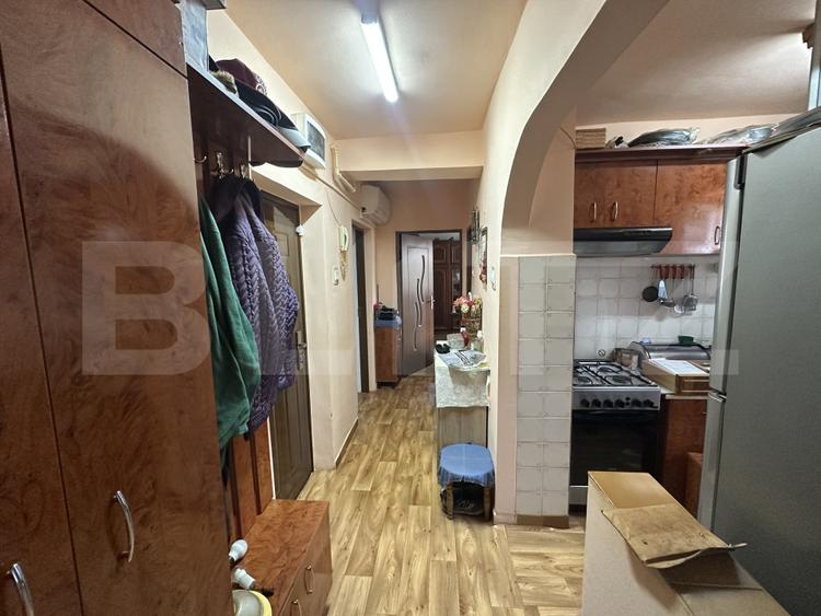 Apartament 3 camere decomandat, 48 mp, zona Botizului