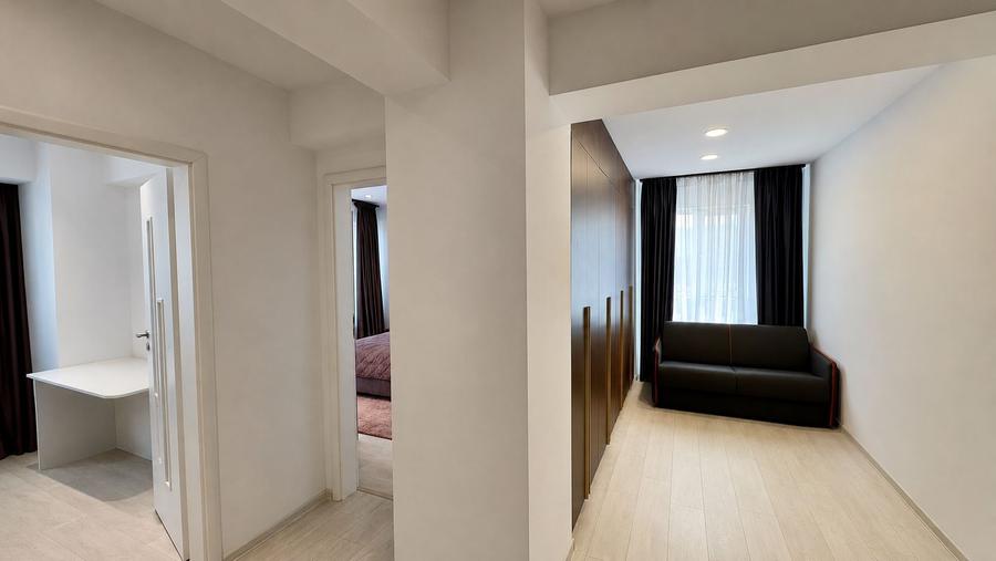 Apartament premium cu 4,5 camere  | 3 locuri de parcare subterane | Tractorul