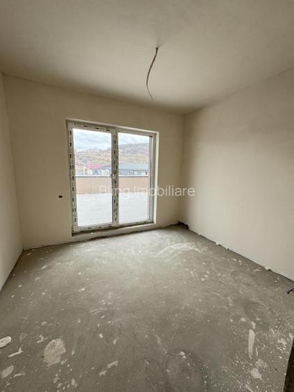 Apartament tip Penthouse, 4 camere, 87 mp, terasa 88 mp, Zona Eroilor - 7