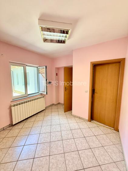 Zona Domenii - Casa renovata cu Curte privata de 100 mp - 16