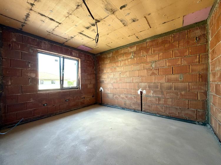 Duplex elegant 4 camere, 135 mp utili, 330 mp teren - Dumbravita